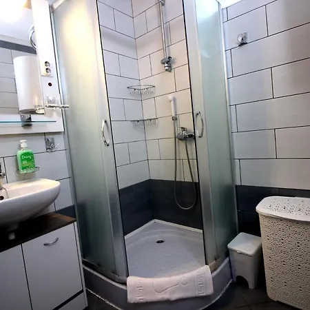Apartament Leana
